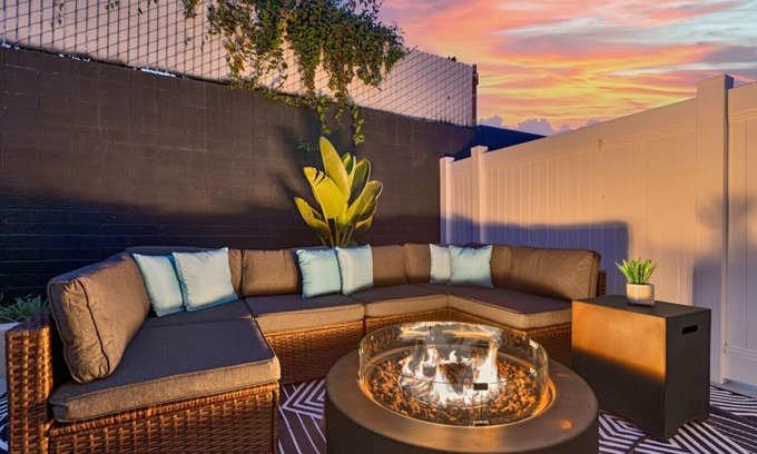 Mid-City Apartment | Lux 3BR w/King Beds & Fire Pit