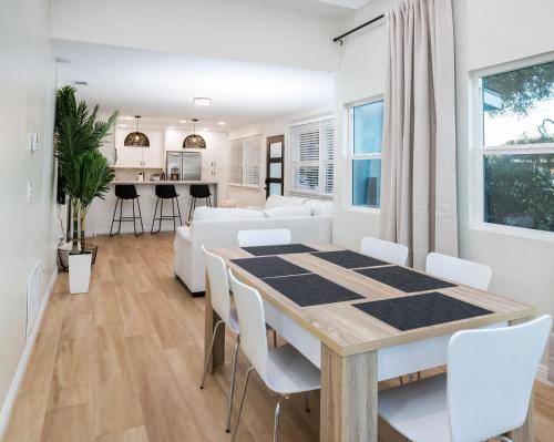 Clairemont House | Lux Coastal Getaway, Brand New, Central Location
