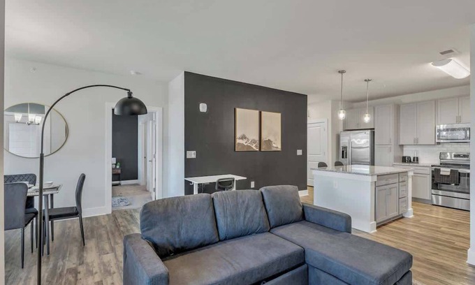 Hayes Apartment | Luxe King 3BR Suite Mins to Downtown Durham!