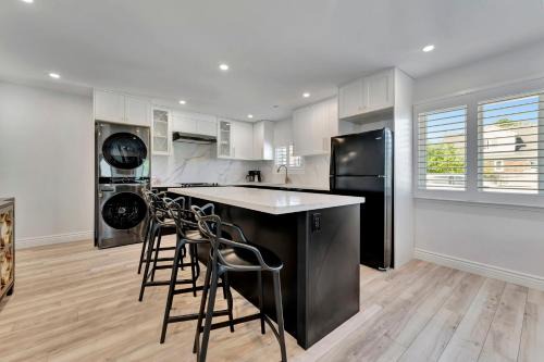 Port Dover Apartment | Luxe Lodges Lake Erie