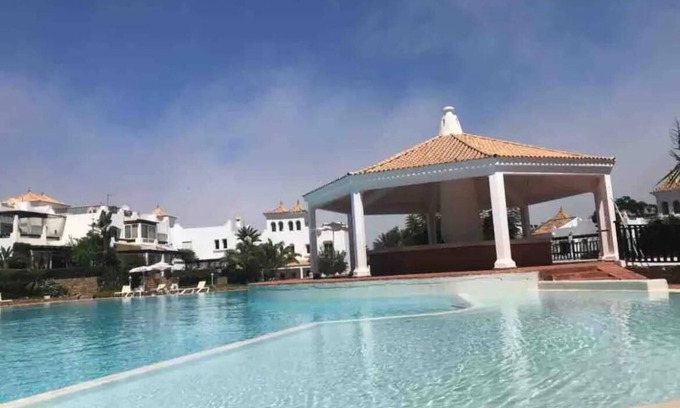 Oulad Khallouf Villa | Luxueuse Villa, 4 Chambres Face à la mer en Résidence Fermée, Sécurisée