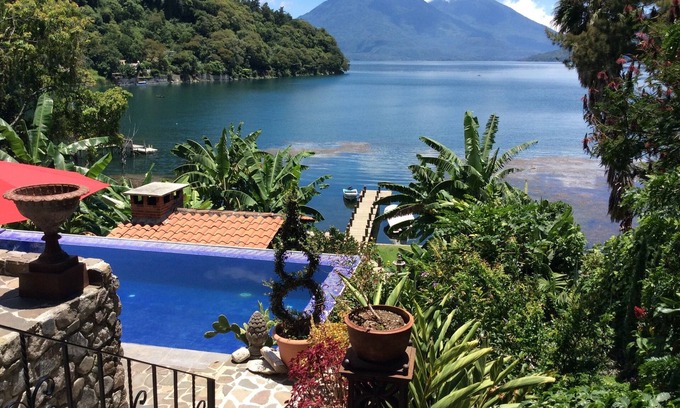 San Marcos La Laguna Villa | Luxurious 3 Bedroom Lakefront Villa With Heated Pool and Hot Tub