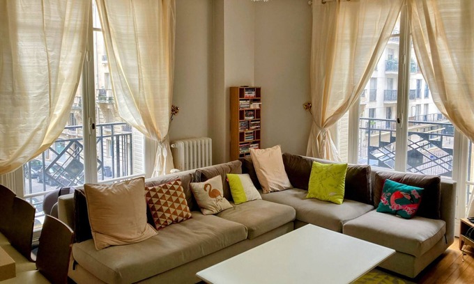 Passy Apartment | Luxurious apartment full of charm next to the docks and the Bir Hakeim bridge