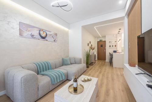 Agios Panteleimonas Apartment | Luxurious, Equipped, MetroFacing Flat in Athens