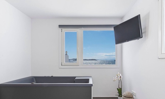 Little Venice Villa | Luxurious Mykonos Villas | Suite Plaza | Breathtaking Aegean Sea views &.