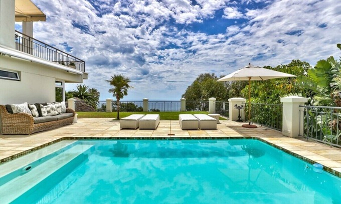 Fresnaye Villa | Luxurious Villa w Stunning Sea Views Noni Villa