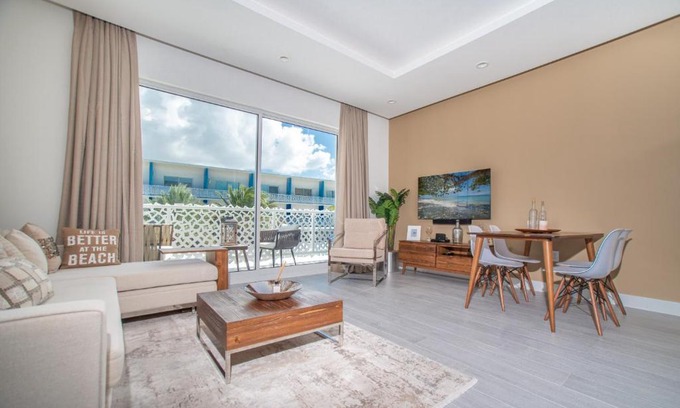 Seven Mile Beach Apartment | Luxury 1 bed apartment near Seven Mile Beach at The Grove - Villa Gypsy Soul