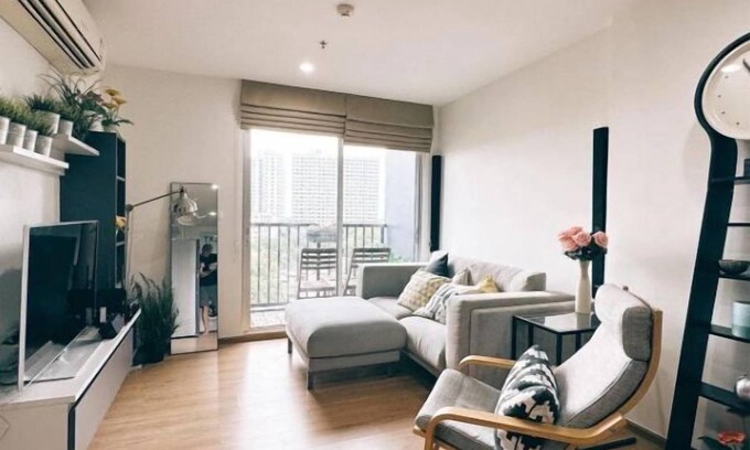 Phra Khanong Condo | Luxury 2Bed 2bath condo, Wi-Fi, Pool, Gym, BTS!