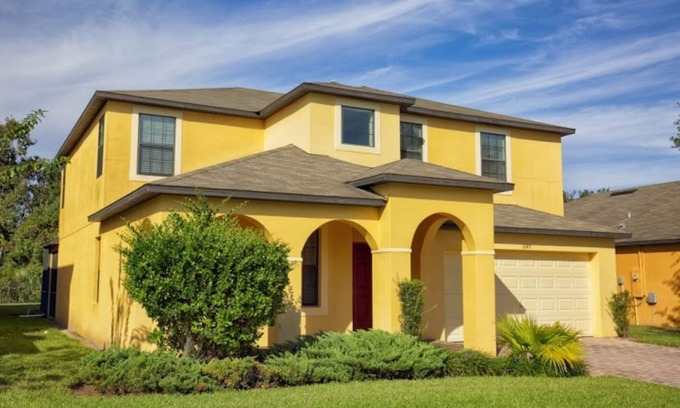Cypress Pointe Villa | Luxury 5 Bed 4.5 Bath Villa In Gated Communty 10 Mins from Disney