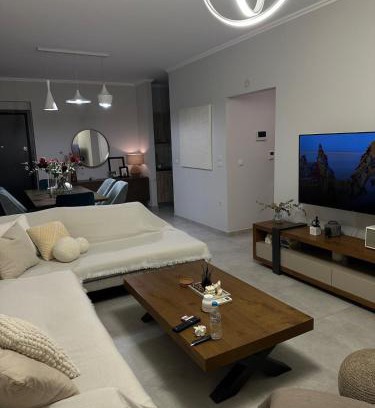 Elefsina Apartment | Luxury apartment in Elefsina 2