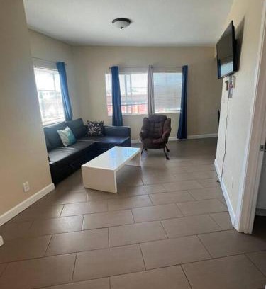 Hoover - Foster Apartment | Luxury apartment in Oakland