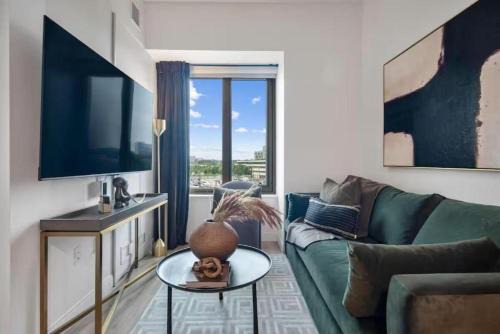 Lower Allston Apartment | Luxury Apartments by Hyatus at Boston Cambridge