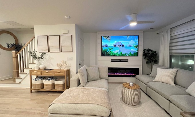 Mantoloking House | Luxury Beach House with Private Beach in fabulous Mantoloking, NJ.