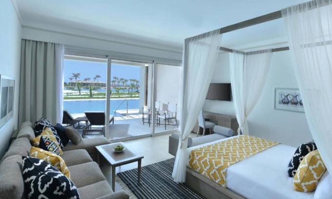 El Quseir Hotel | Luxury by the Bay | Private Pool Access, Spa & Red Sea Reef Excursions Nearby