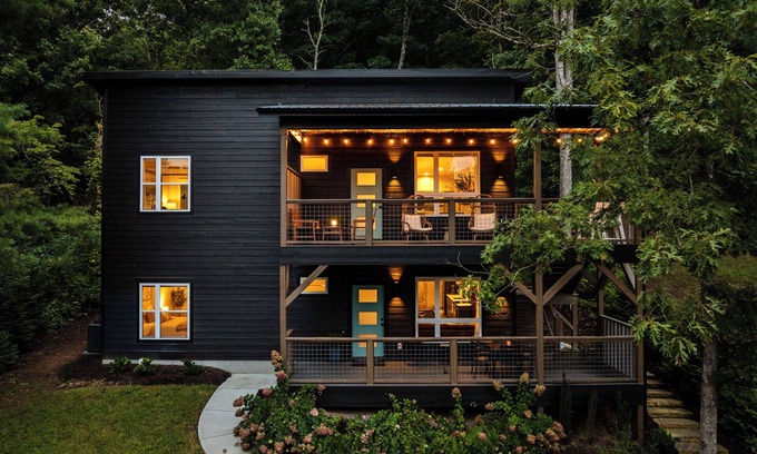 Swannanoa House | Luxury Cabin near Asheville/Black MTN