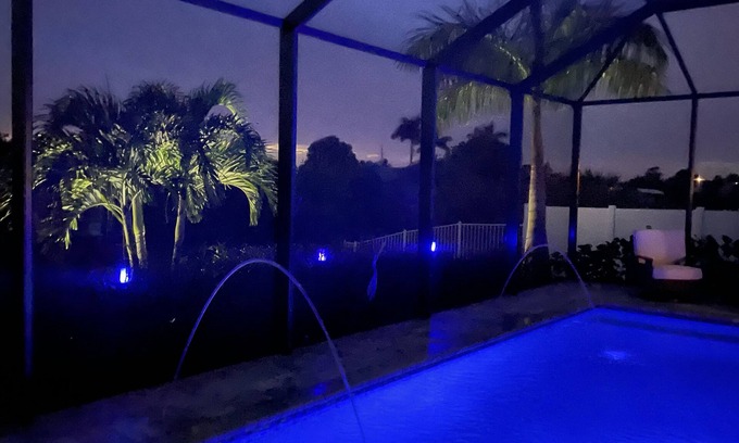 Mariner House | Luxury Canal-Front Retreat with Heated Saltwater Pool - Sleeps 8!