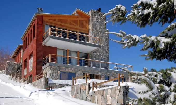 Farellones Ski Chalet | Luxury chalet with best skiing in the South American Andes