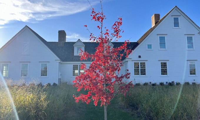 West Milton House | Luxury colonial farm just minutes outside of Lewisburg, 5 miles from Bucknell