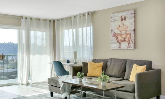 Morena Condo | Luxury Condo, 2BR - Balcony, Washer/Dryer, Pets OK