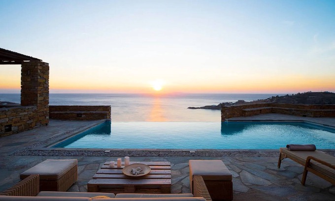 Koundouros Villa | Luxury Cycladic Villa in Koundouros