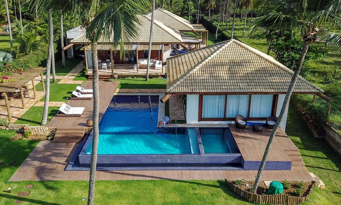 Tamandare House | LUXURY FACING THE SEA