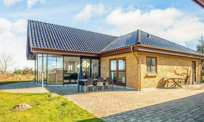 Hojslev House | Luxury Fjordview Retreat-By Traum