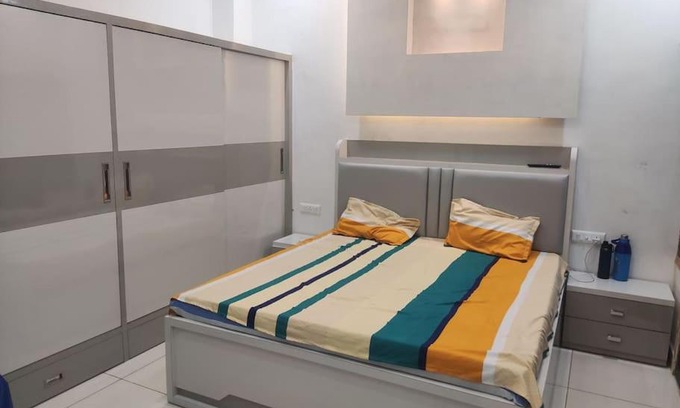 Ludhiana Apartment | Luxury home stay at sector 32a