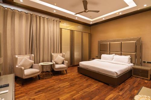 East of Kailash House | Luxury HomeStay Prime Location, South Delhi
