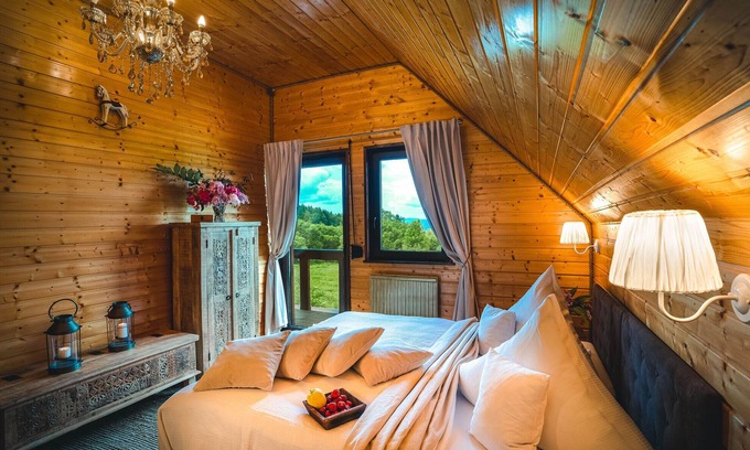 Janowice Wielkie Ski Chalet | Luxury Mountain Lodge & SPA w/hot-tub, heated pool and sauna - Chalet