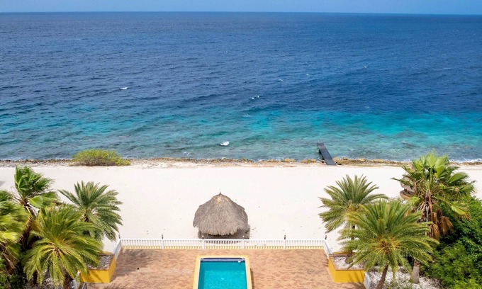 St. Marie Villa | Luxury Ocean Front Villa with Private Beach & Pool πβοΈ - Coral Estate