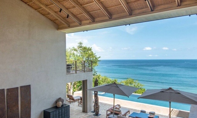 Punta de Mita House | Luxury Oceanview Villa w/Butler & Direct Beach Access |14 Guests | 6 BR | Gym & Infinity Pool