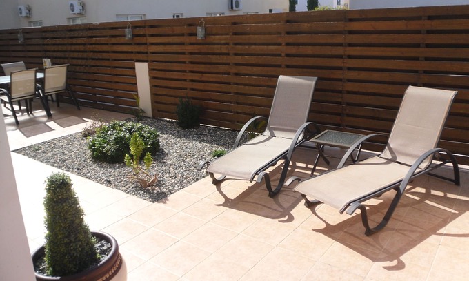 Universal Apartment | Luxury Paphos Apartment with Beautiful Garden and Private Jacuzzi