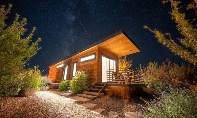 Escalante Apartment | Luxury Tiny‑Home Retreat near Grand Staircase
