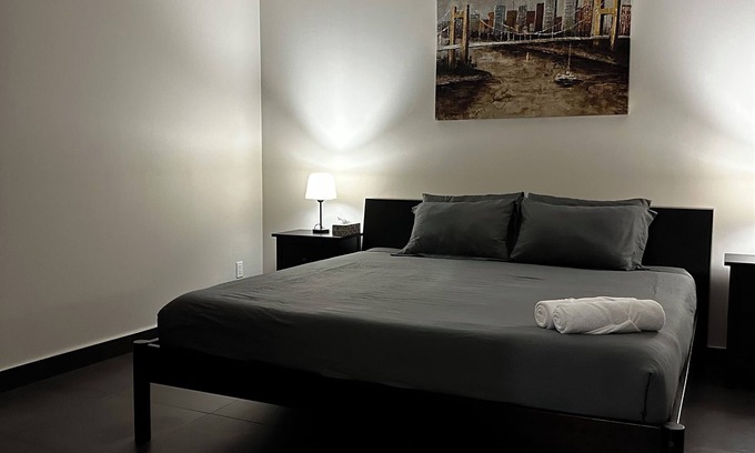 Vancouver South Apartment | Luxury Vancouver Suite: Near YVR & Downtown