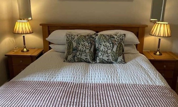 Glasgow Apartment | Luxury Victorian spacious flat