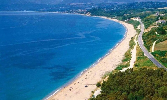 Mytikas Villa | luxury villa with private swimming pool