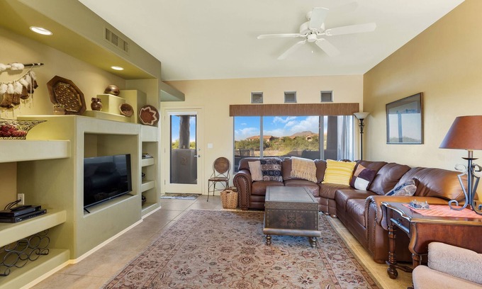 Rancho Vistoso Condo | Luxury Vistoso Resort Casita overlooking Nature Preserve-VIEWS! Heated pool, spa