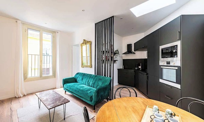 Menton Apartment | LX151 Calme, confort & style en coeur de ville