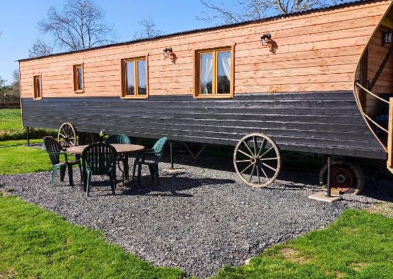 Magny-le-Freule House | Ma roulotte adorée