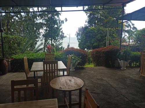 Gisenyi House | Maddy's Kitchen and Accomodation