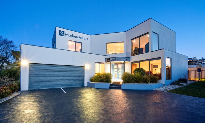 Penguin Hotel | Madsen Retreat