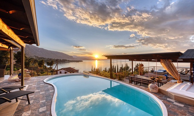 Molos-Agios Konstantinos Villa | Magical View, Villa Asproneri, Kamena Vourla