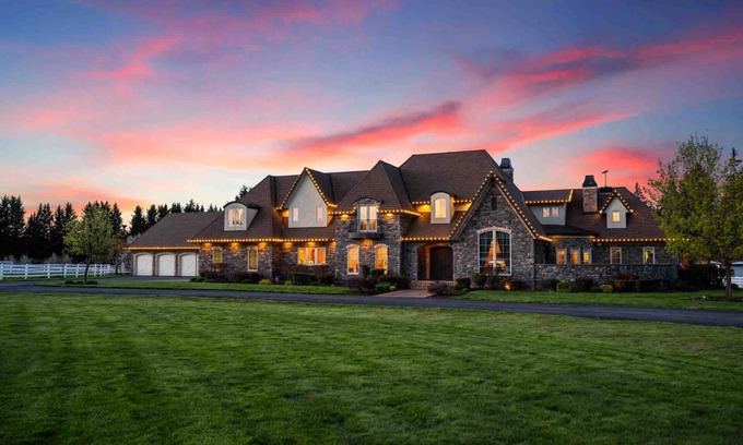 Hockinson House | Magnificent Country Chateau w/Enormous Indoor Pool Area, Billiards Room, Arcade Room on 20 Acres