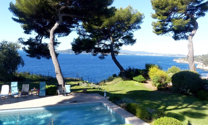 La Garde Villa | Magnificent house with private heated pool and amazing panoramic sea view