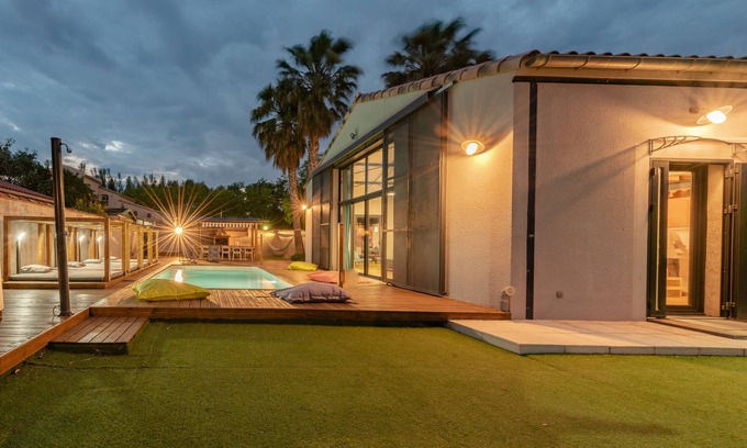 Bompas House | Magnificent LOFT with private heated swimming pool *.