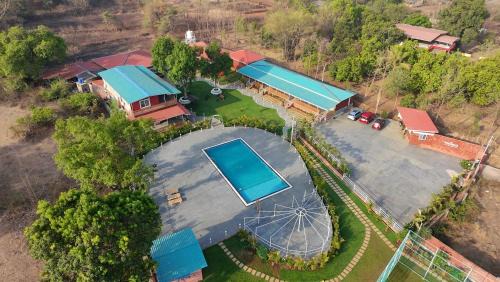 Karjat Hotel | Magnolia Fields