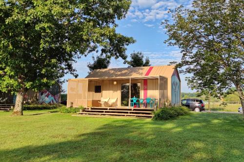 Metlika House | MAGNOLIA HOUSE by the RIVER BB