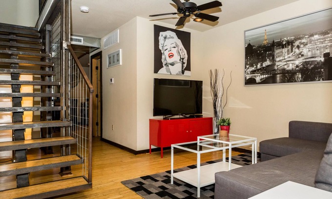 Waco Condo | Magnolia Market Hideaway. Over 900 Reviews!