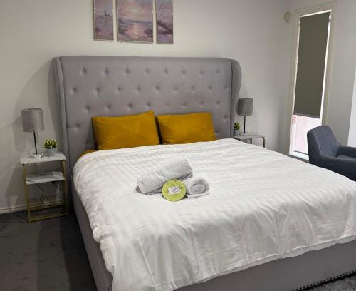 Truganina House | Mahzan on Braid Ensuite