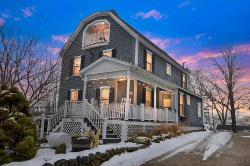 Wolfeboro House | Main House - 3 Story 5 Bed/3 Bath - Wolfeboro